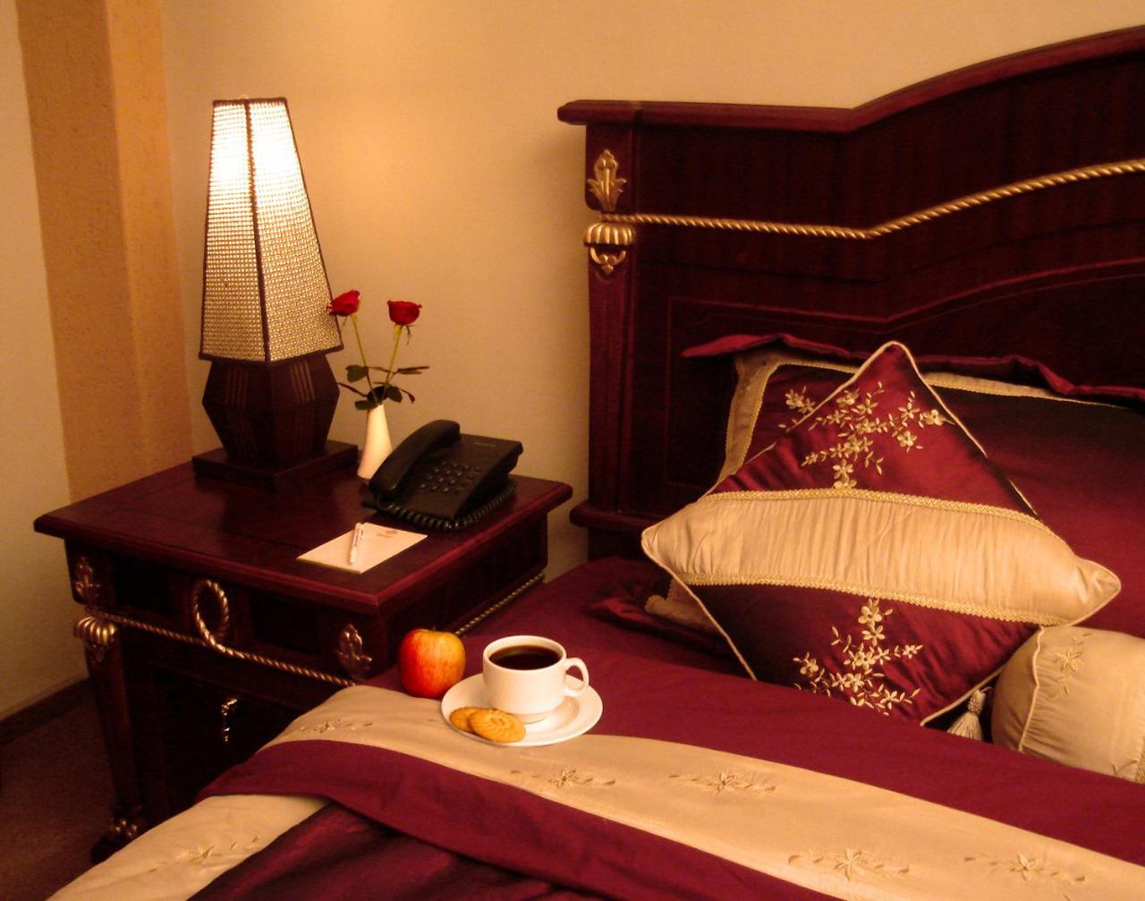 Crossroads Hotel Lilongwe Ruang foto